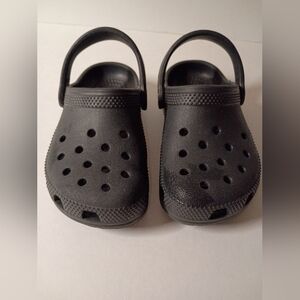 Kids Black Cross Size 6 New Without Tag